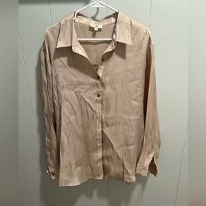 Entro brand satin style oversized button up. Never worn.
